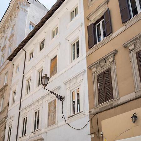 19 Steps Trevi โรม ภายนอก รูปภาพ
